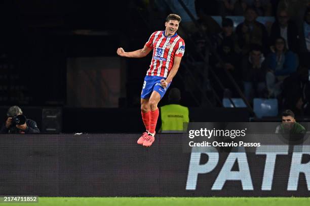 Julian Alvarez of Atletico de Madrid celebrates scoring his team's first goal during the LaLiga match between RC Celta de Vigo and Atletico de Madrid...