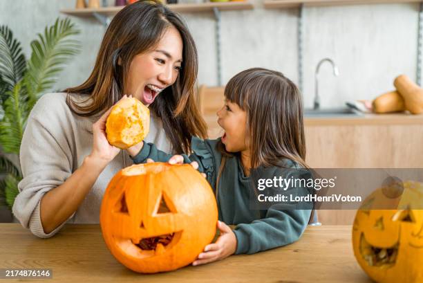 getting ready for halloween - carving food stock pictures, royalty-free photos & images