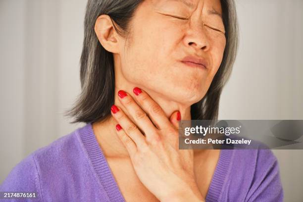 neck and throat and jaw pain, - salivary glands stock pictures, royalty-free photos & images