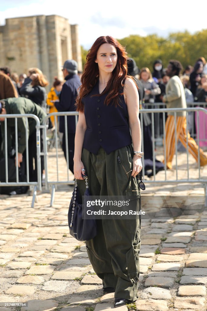 Loewe: Outside Arrivals - Paris Fashion Week - Womenswear Spring-Summer 2025