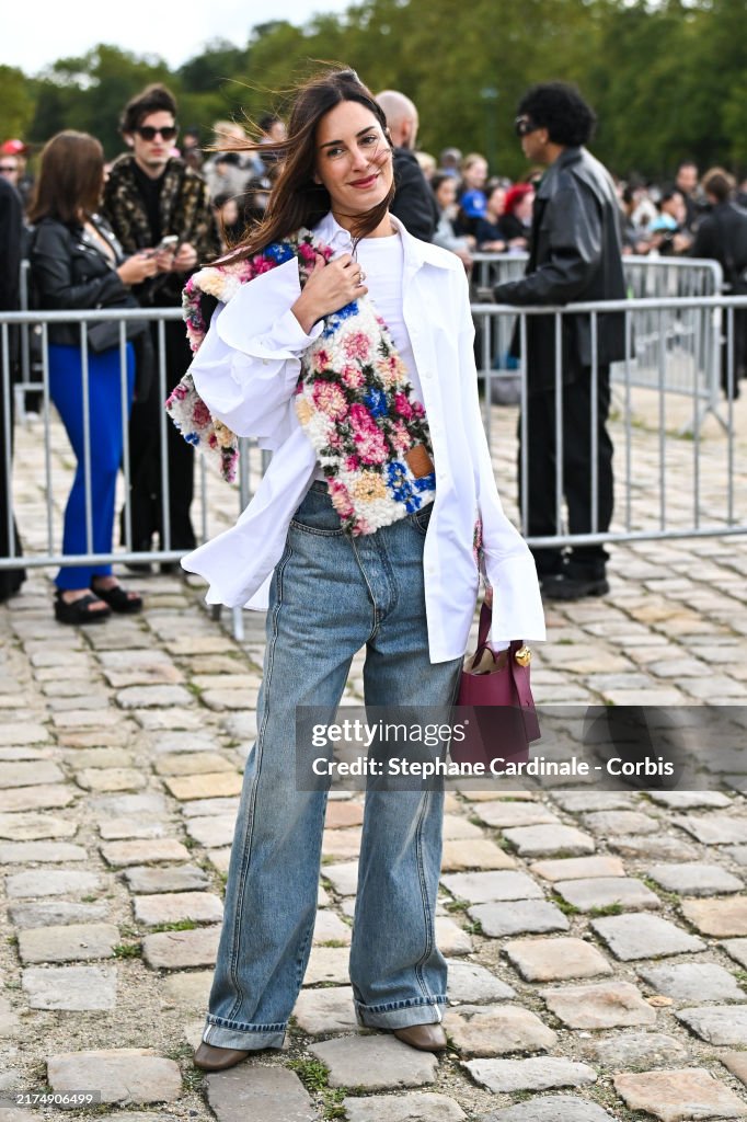 Loewe: Outside Arrivals - Paris Fashion Week - Womenswear Spring-Summer 2025