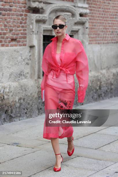 Getty Midi Dress in Fuchsia Getty Midi Dress in Fuchsia