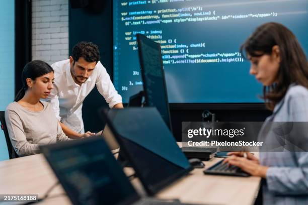 825 Multi Screen Working Stock Photos, High-Res Pictures, and Images ...