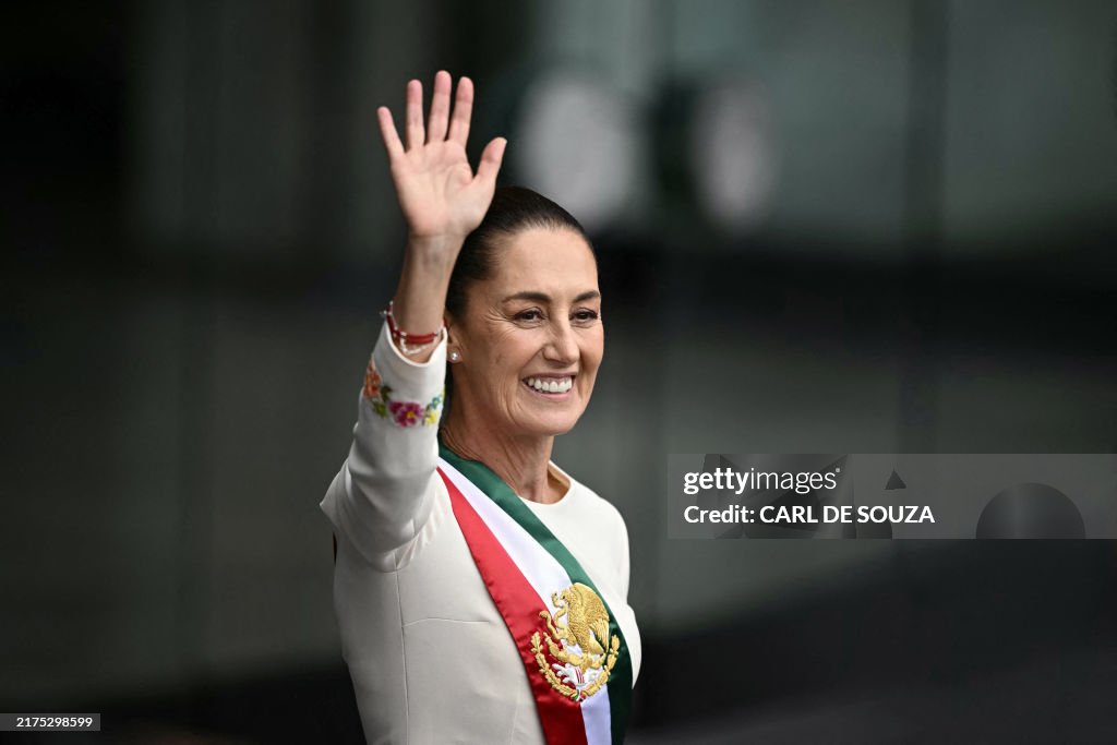 TOPSHOT-MEXICO-POLITICS-GOVERNMENT-INAUGURATION-SHEINBAUM