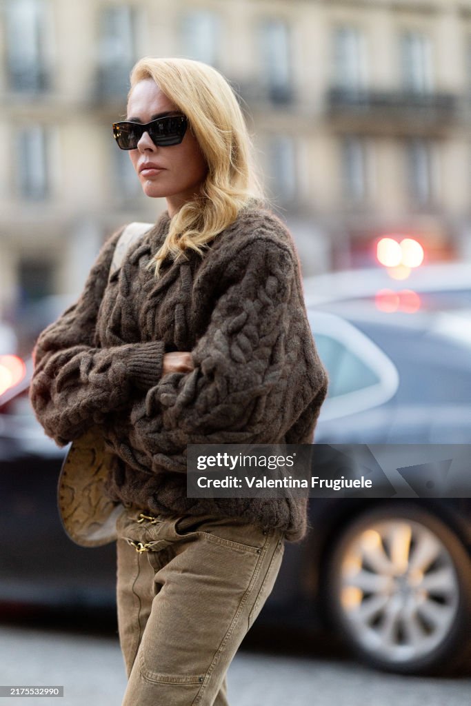 Street Style - Paris Fashion Week - Womenswear Spring/Summer 2025 - Day Seven