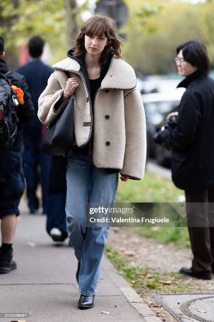 Street Style - Paris Fashion Week - Womenswear Spring/Summer 2025 - Day Seven