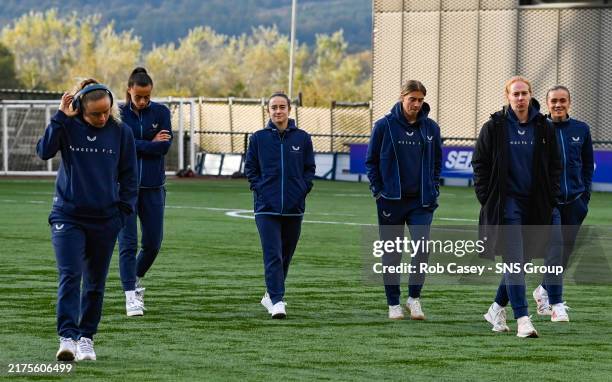 Nicola Rafferty 606 Camille A Hill Stock Photos, High-Res Pictures, and Images - Getty ...