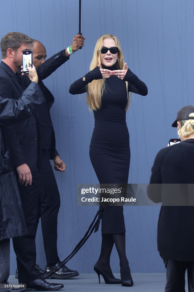 Balenciaga: Outside Arrivals - Paris Fashion Week - Womenswear Spring-Summer 2025