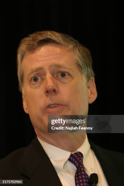 Compucom Ceo 15 Compucom Stock Photos, High-Res Pictures, and Images - Getty Images