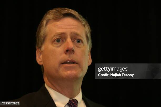 Compucom Ceo 15 Compucom Stock Photos, High-Res Pictures, and Images - Getty Images