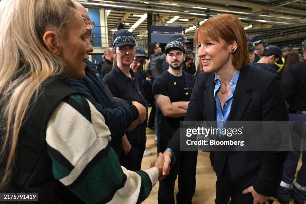 Rachel Reeves Factory 3,240 Rachel Reeves Photos & High Res Pictures - Getty Images