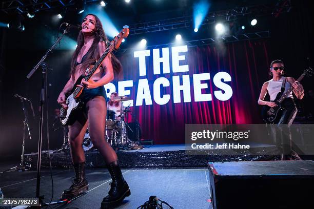 7,342 Charlotte Miller Photos & High Res Pictures - Getty Images