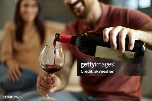 Pouring red wine! Pouring red wine!