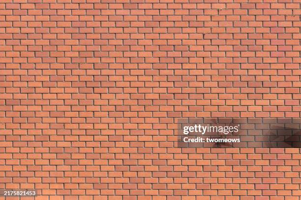 red bricks wall full frame. - tijolo material de construção imagens e fotografias de stock