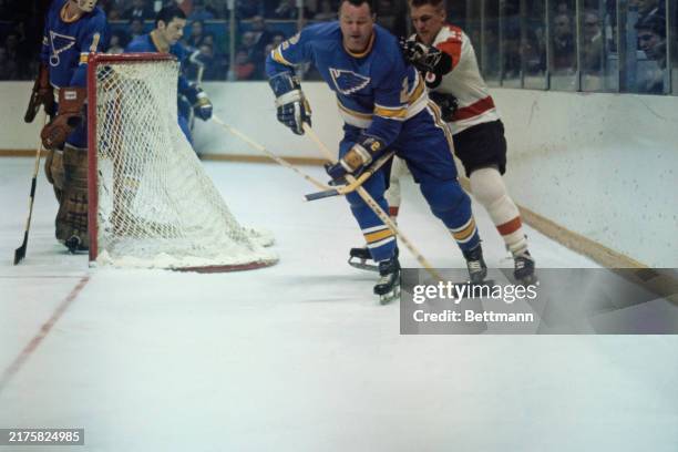 The St Louis Blues defenseman Doug Harvey in action during a game against the Philadelphia Flyers at the St Louis Arena in Missouri, January 15th...