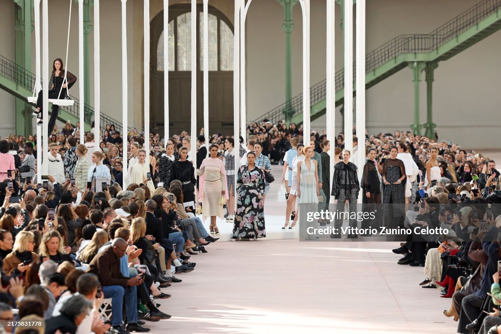 Chanel: Runway - Paris Fashion Week - Womenswear Spring-Summer 2025