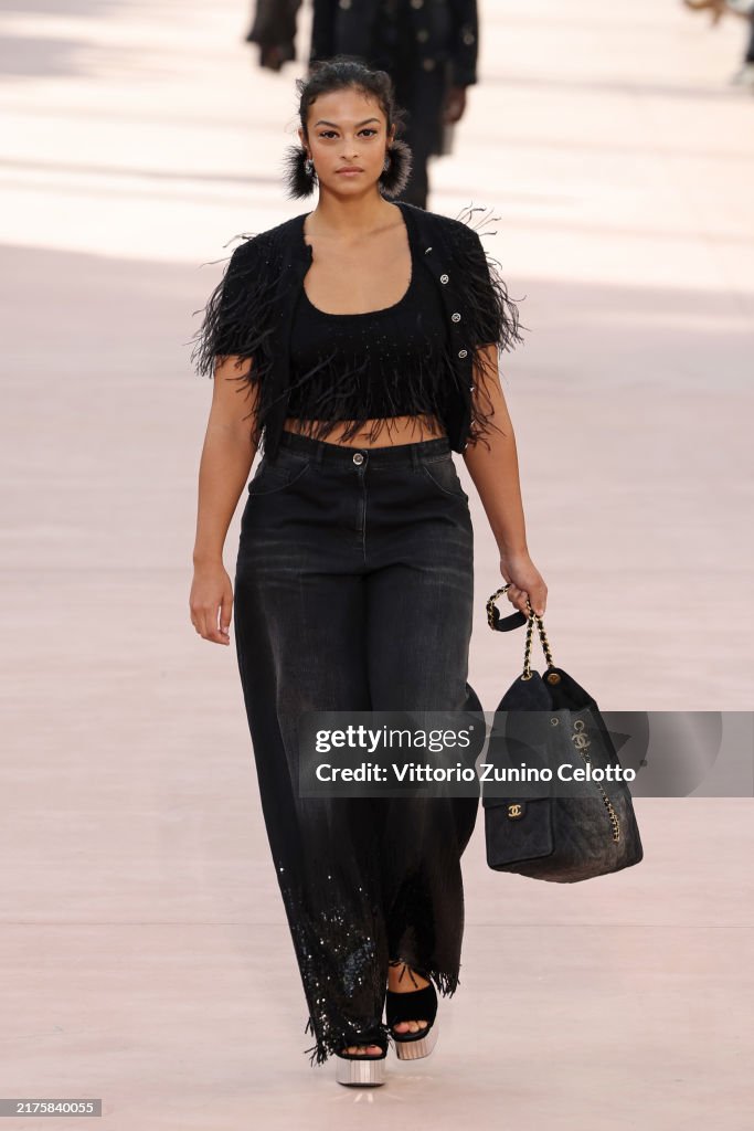Chanel: Runway - Paris Fashion Week - Womenswear Spring-Summer 2025
