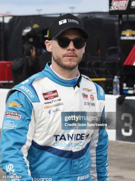 Ryan Anthony Reed 3,336 Nascar Ryan Reed Stock Photos, High-Res Pictures, and Images ...