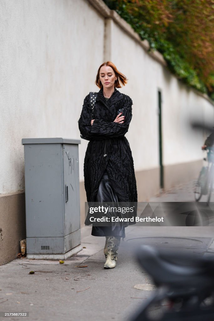 Street Style - Paris Fashion Week - Womenswear Spring/Summer 2025 - Day Eight