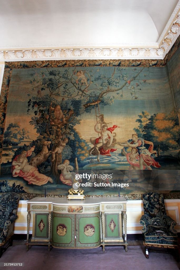 Auction of Easton Neston