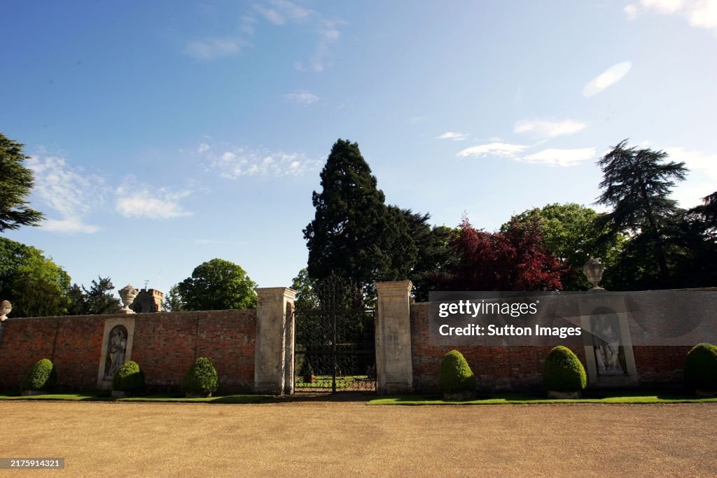 Auction of Easton Neston