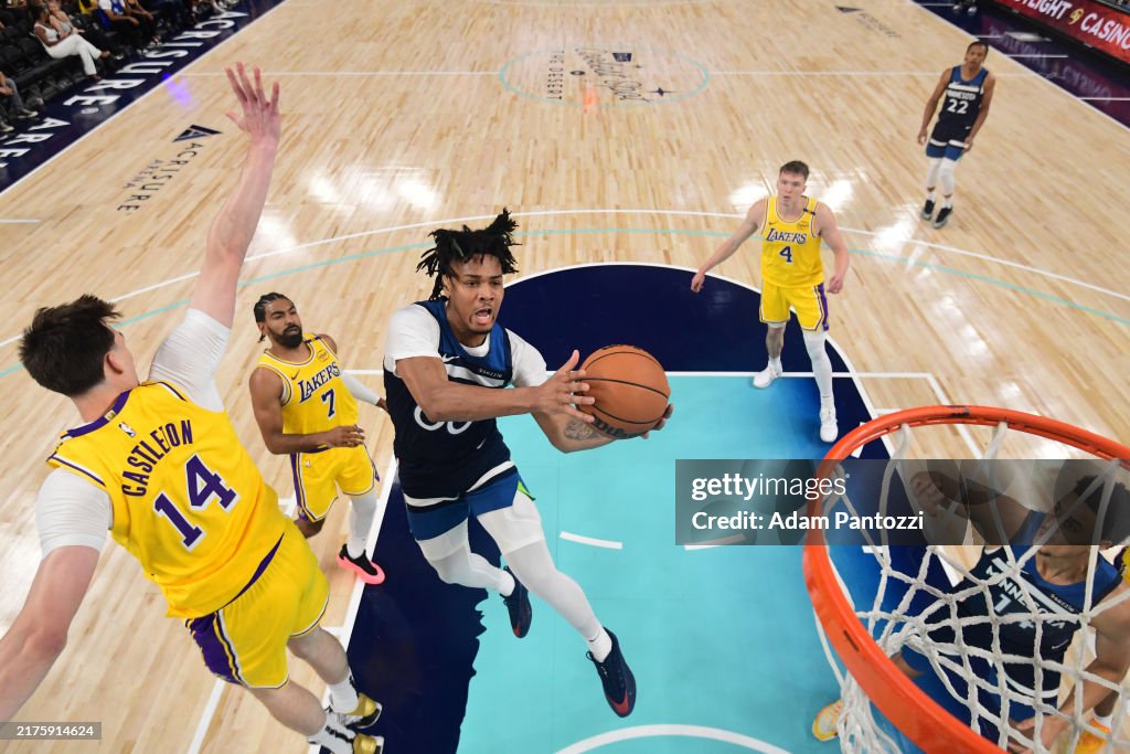 Minnesota Timberwolves v Los Angeles Lakers