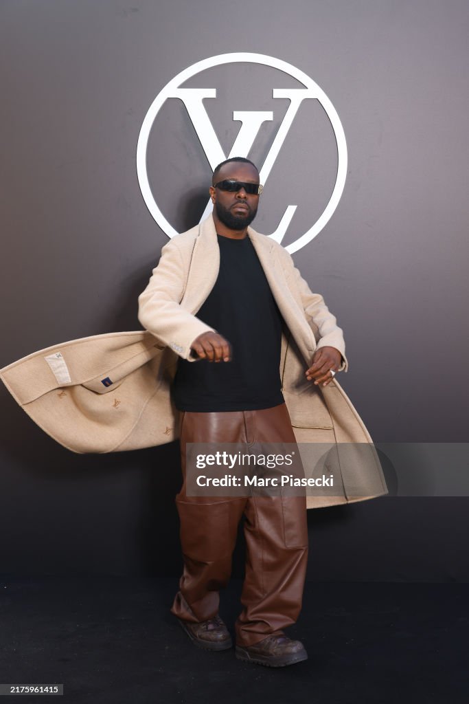 Louis Vuitton: Photocall - Paris Fashion Week - Womenswear Spring-Summer 2025