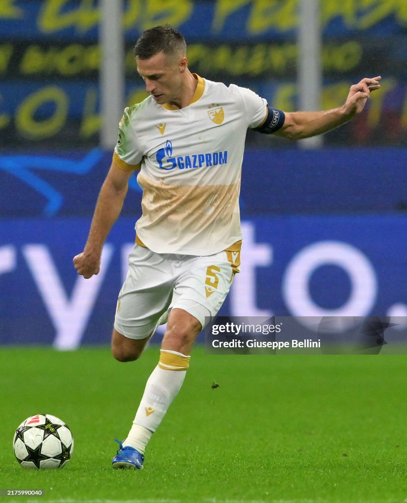 FC Internazionale Milano v FK Crvena Zvezda - UEFA Champions League 2024/25 League Phase MD2