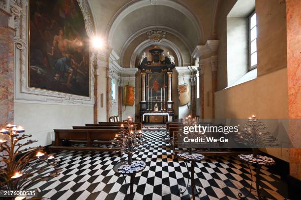 cathedral and baptistery of bergamo in the upper town. - chapel stock pictures, royalty-free photos & images