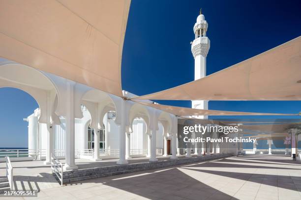 Al Rahah 48 Al Rahmah Mosque Stock Photos, High-Res Pictures, and Images - Getty ...