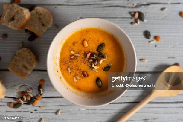 pumpkin cream - pumpkin soup stock pictures, royalty-free photos & images