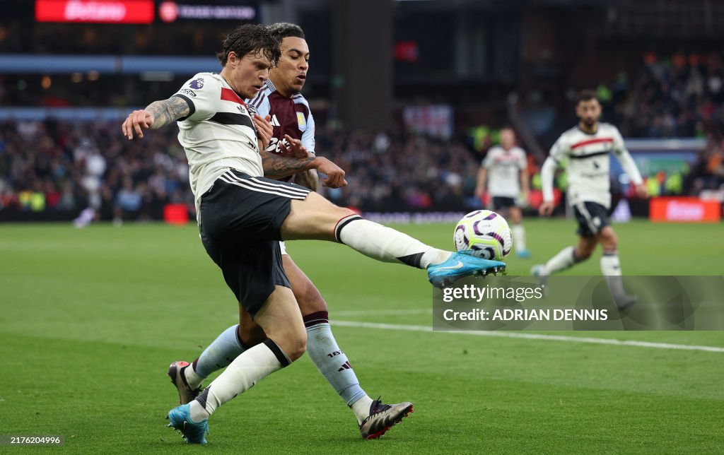 FBL-ENG-PR-ASTON VILLA-MAN UTD