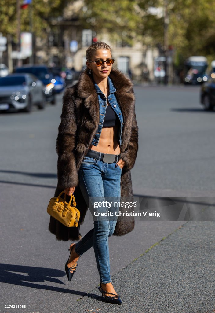 Street Style - Paris Fashion Week - Womenswear Spring/Summer 2025 - Day Nine