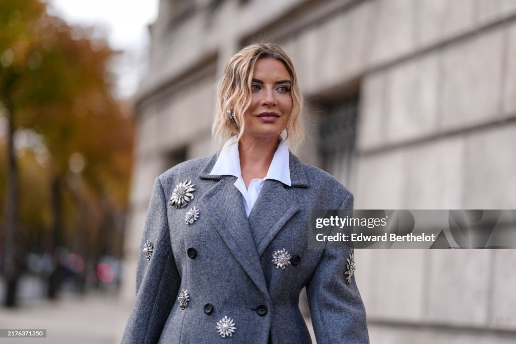 Street Style - Paris Fashion Week - Womenswear Spring/Summer 2025 - Day Nine