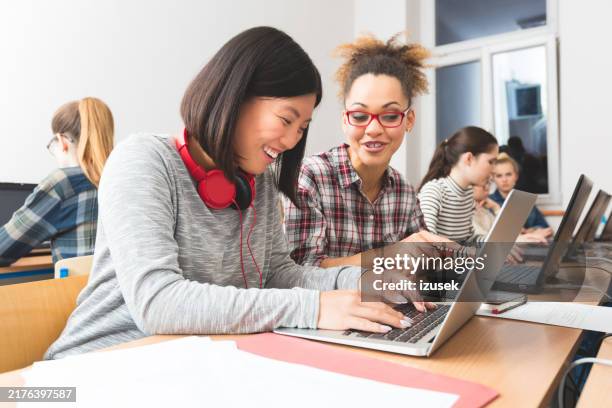 Multicultural Computer Class 59,166 Multicultural Classroom Stock Photos, High-Res Pictures, and ...