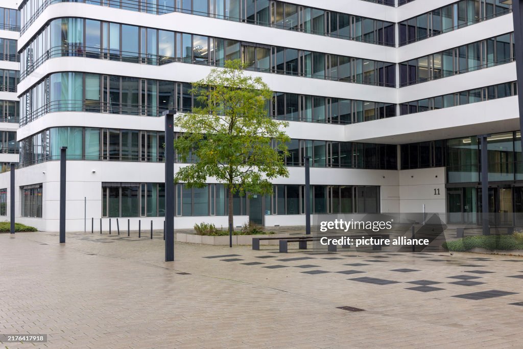 DB InfraGO AG administration building