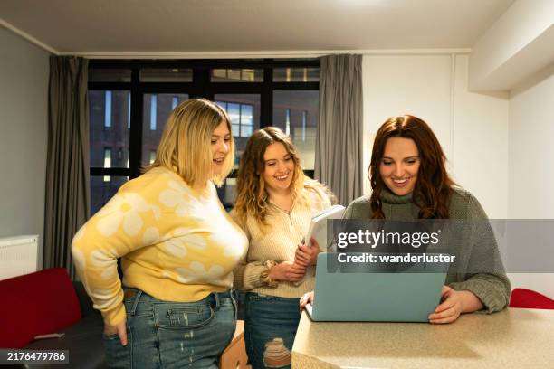 studying for finals together - final round stock pictures, royalty-free photos & images
