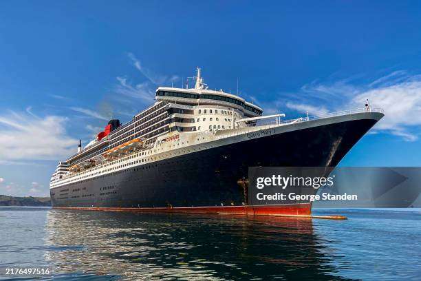 queen mary 2 - rms queen mary 2 stockfoto's en -beelden