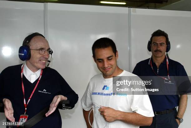 Frank Williams Williams F1 Managing Director, Juan Pablo Montoya BMW Williams FW24, Dr Mario Theissen BMW Motorsport Director Malaysian Grand Prix,...