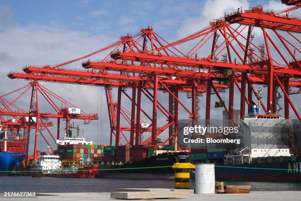 Colombo Terminal 224 Colombo International Container Terminal Stock Photos, High-Res ...