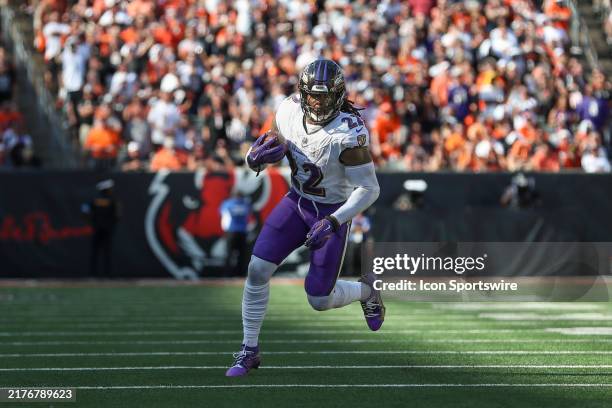 Baltimore Ravens running back Derrick Henry carries the ball during the game against the Baltimore Ravens and the Cincinnati Bengals on October 6 at...