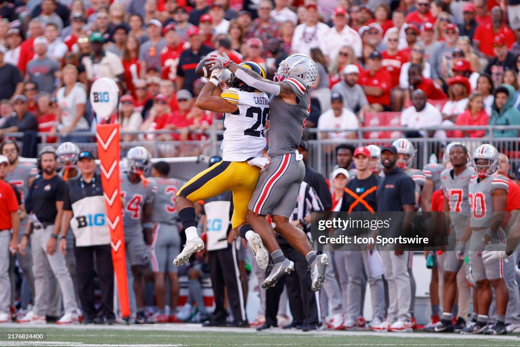 COLLEGE FOOTBALL: OCT 05 Iowa at Ohio State