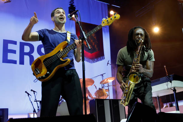 Mike Riddleburger 117 Zem Audu Photos & High Res Pictures - Getty Images
