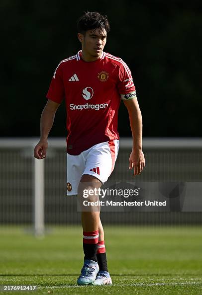 Tottenham Hotspur v Manchester United - U18 Premier League Cup Tottenham Hotspur v Manchester United - U18 Premier League Cup