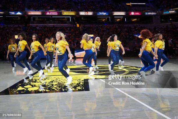 Indian Pacemates 196 Indiana Pacemates Photos & High Res Pictures - Getty Images