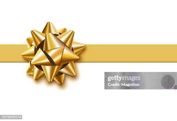 elegante glänzende goldene schleife mit horizontalem band, vektorillustration - einwickelpapier stock-grafiken, -clipart, -cartoons und -symbole