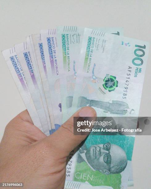 money - colombia stock pictures, royalty-free photos & images