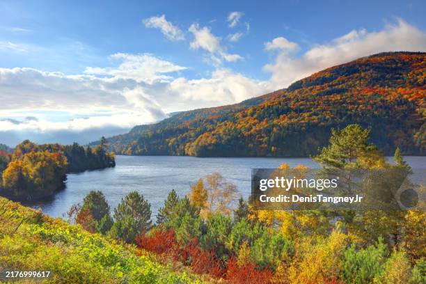 chain of ponds, maine - maine stock pictures, royalty-free photos & images
