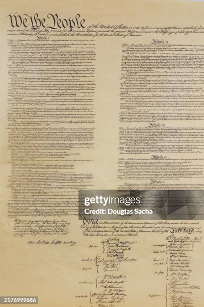 the constitution of the united states of america - verfassung stock-fotos und bilder
