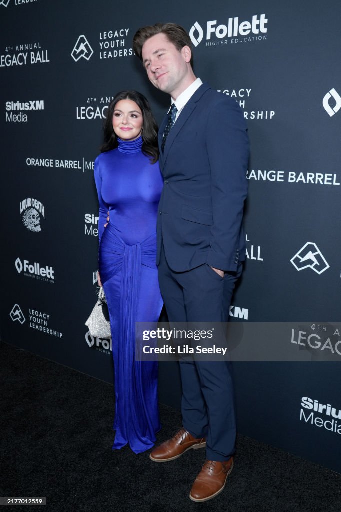 ariel winter blue dress navy blue dress for baby girl Ariel Winter flashes her bum in see-through skirt and